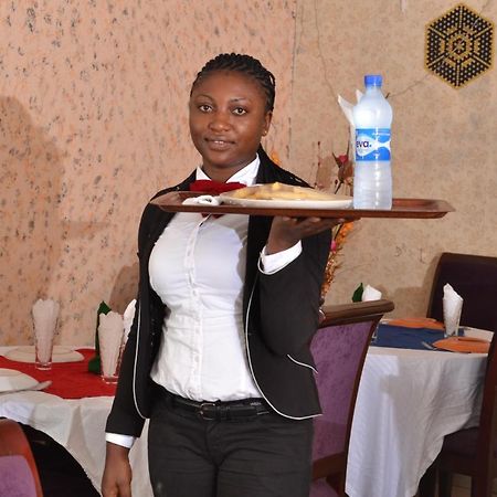 Limoh Suites Benin City Exterior foto