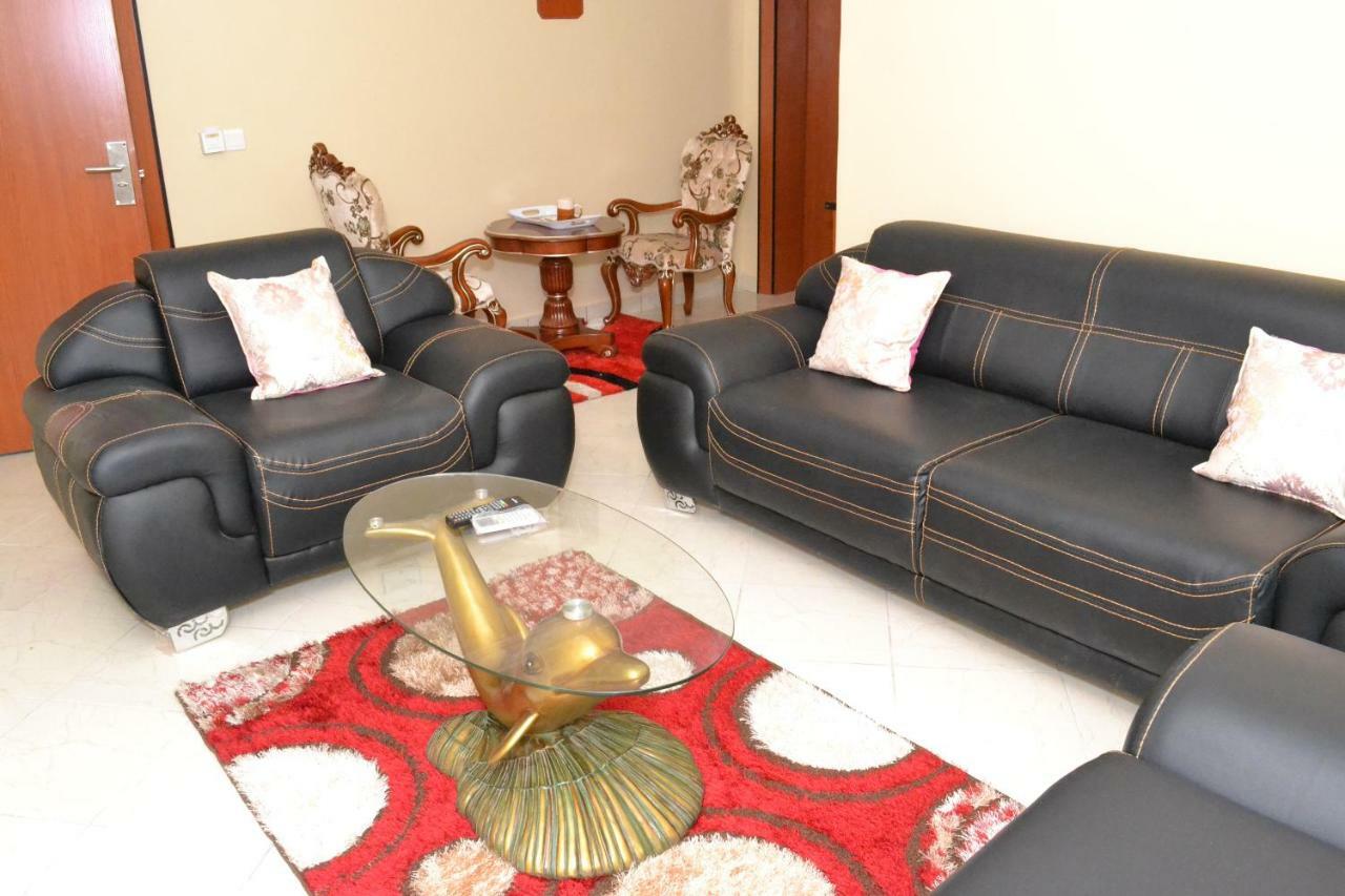 Limoh Suites Benin City Exterior foto