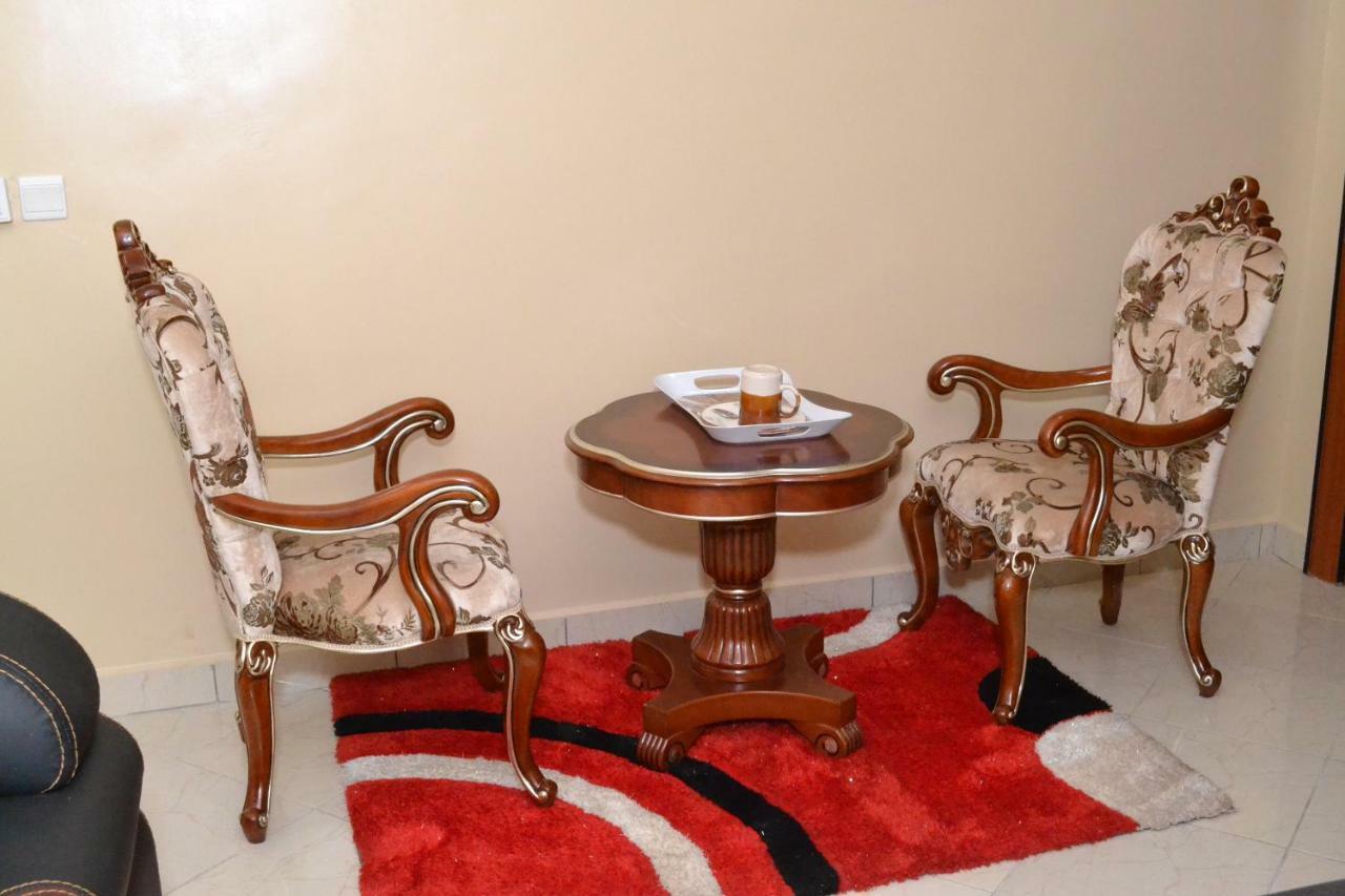 Limoh Suites Benin City Exterior foto