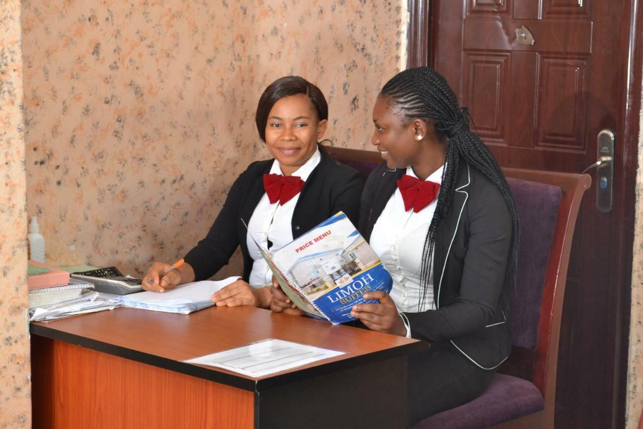 Limoh Suites Benin City Exterior foto