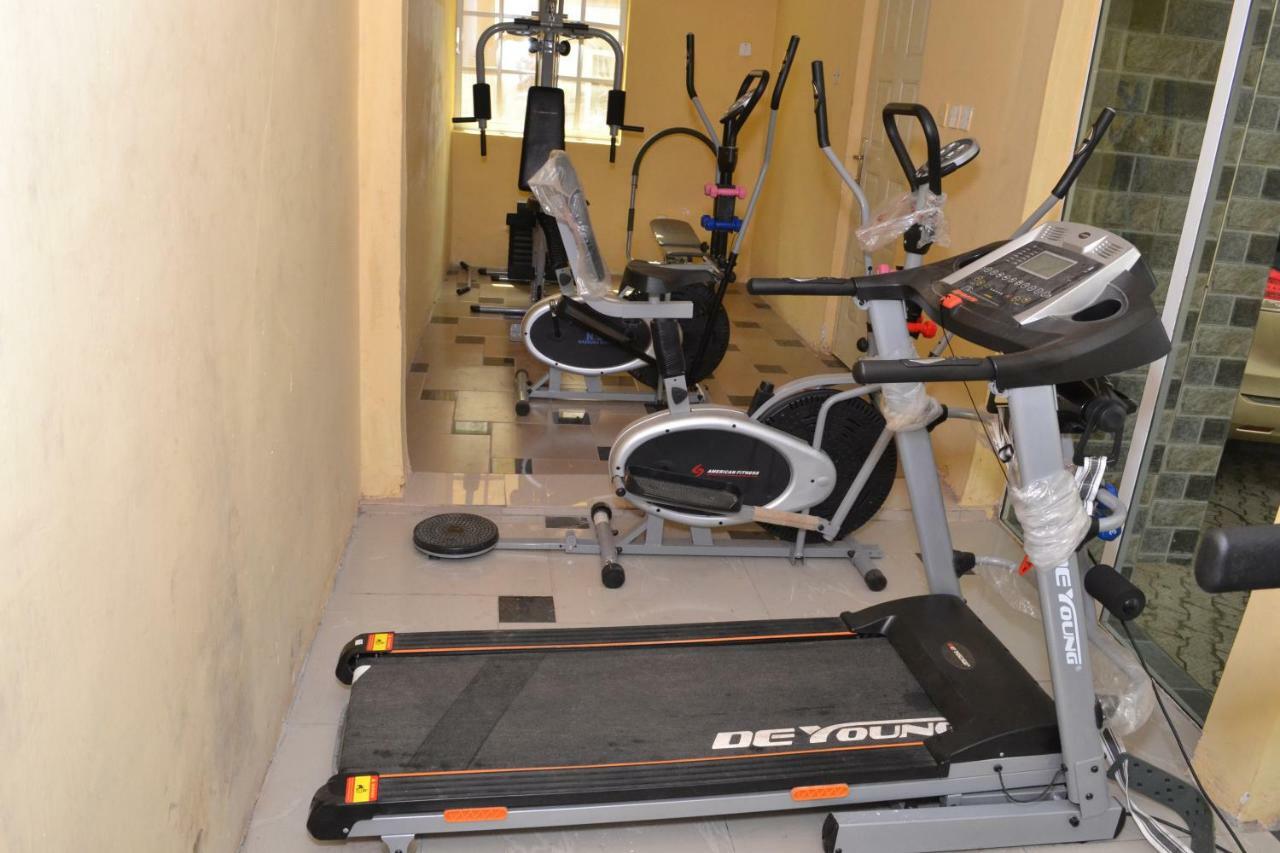 Limoh Suites Benin City Exterior foto