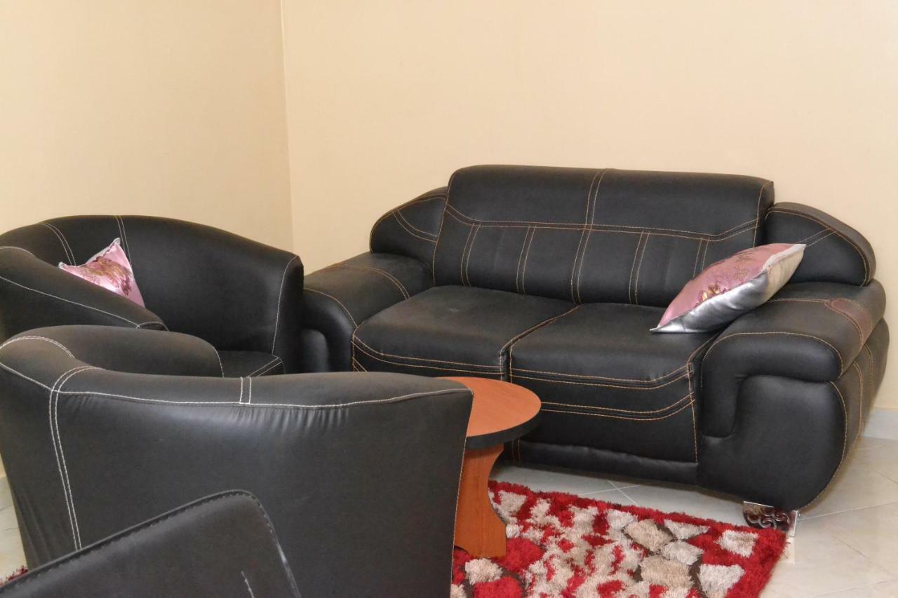 Limoh Suites Benin City Exterior foto
